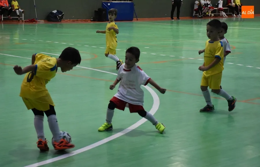 Foto 6 - Echa a rodar la 15&ordf; Liga Comarcal Prebenjam&iacute;n del III Columnas