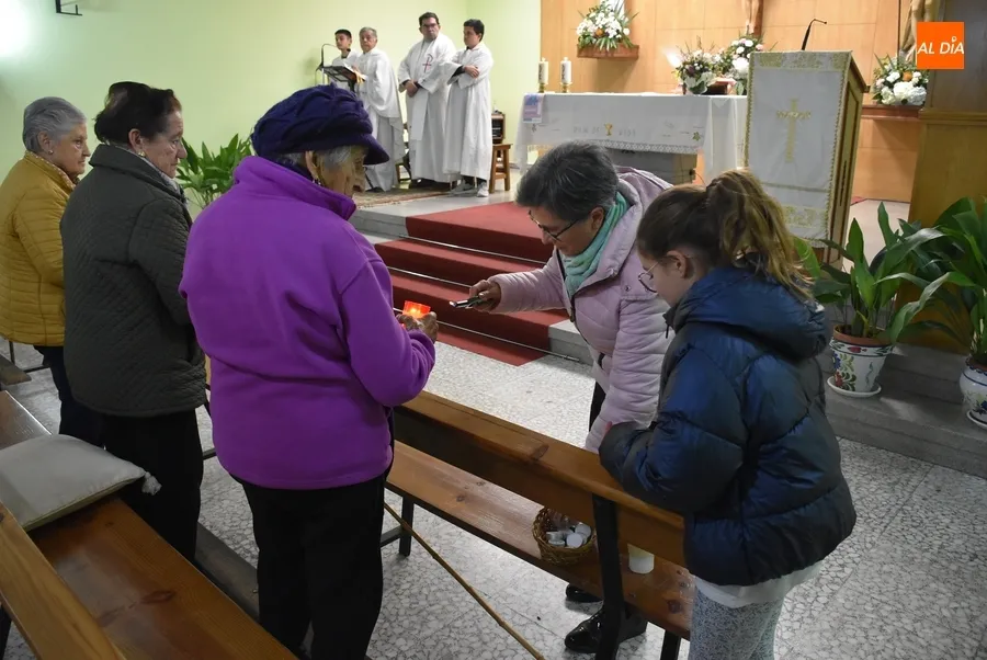 Foto 3 - Manos Unidas enciende la llama de la esperanza en Ciudad Rodrigo