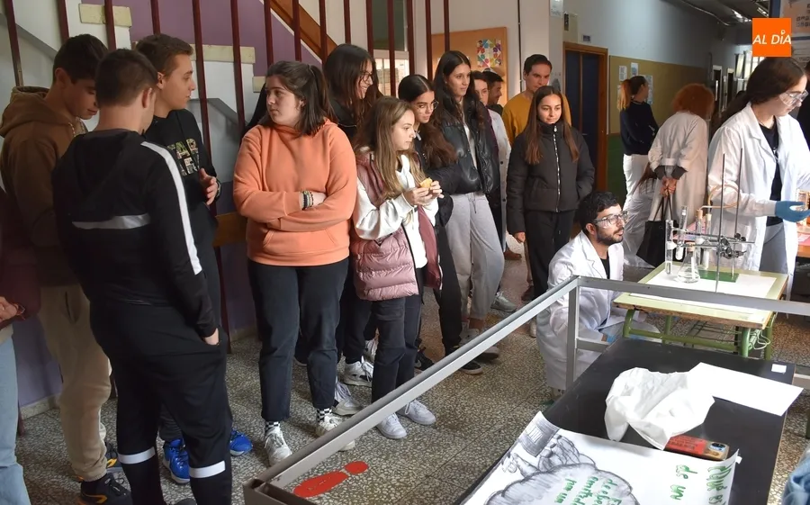 Foto 3 - El IES Fray Diego celebra la Semana de la Ciencia con la idea de institucionalizarla
