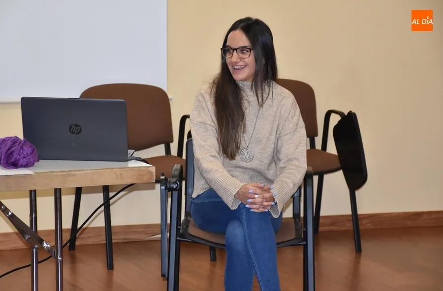 Foto 5 - Ampli abre su ciclo de talleres sobre bienestar emocional