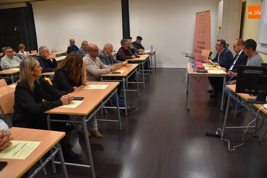 Foto 3 - Arrancan las XVI Jornadas del CEM abri&eacute;ndose a Portugal y con un gui&ntilde;o a Palestina