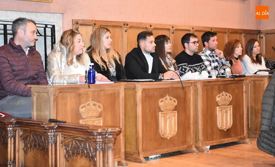 Foto 4 - La oposici&oacute;n apoya la ampliaci&oacute;n de Las Vi&ntilde;as I expresando su lamento por los lustros perdidos