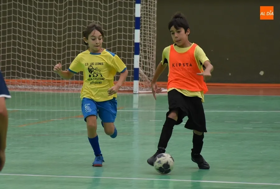 Foto 7 - #M [3-5 NOV] Victoria del III Alev&iacute;n en el estreno de los Juegos Escolares de F&uacute;tbol Sala