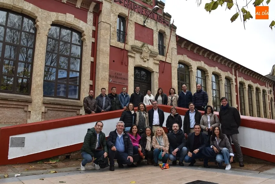 Foto 3 - La clase de 8&ordm;A de San Francisco del curso 1986/1987 se reencuentra con motivo de sus 50 a&ntilde;os
