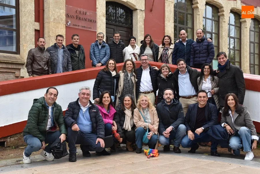 Foto 4 - La clase de 8&ordm;A de San Francisco del curso 1986/1987 se reencuentra con motivo de sus 50 a&ntilde;os