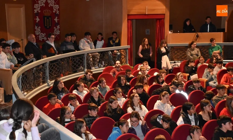 Foto 11 - El Festival Provincia a Escena llega con &lsquo;KBR3&rsquo; a Ciudad Rodrigo