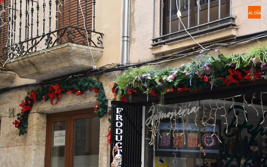 Foto 4 - Cuenta atr&aacute;s en los barrios y zonas comerciales para la llegada de la Navidad