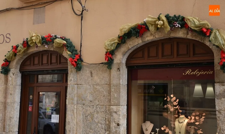 Foto 7 - Cuenta atr&aacute;s en los barrios y zonas comerciales para la llegada de la Navidad
