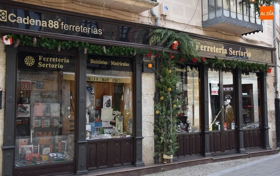 Foto 8 - Cuenta atr&aacute;s en los barrios y zonas comerciales para la llegada de la Navidad