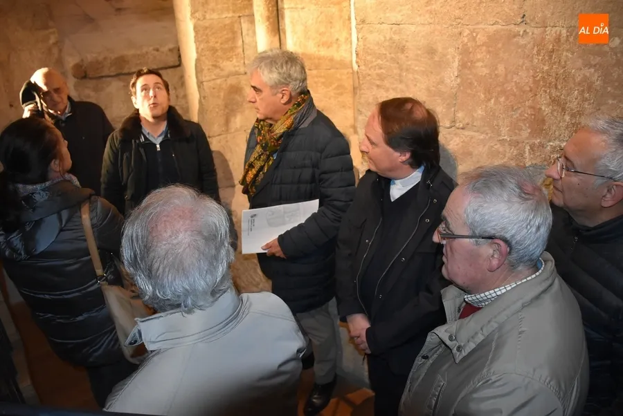 Foto 4 - Inaugurada la nueva imagen de las cubiertas y la escalera de la sacrist&iacute;a y antesacrist&iacute;a de la Catedral