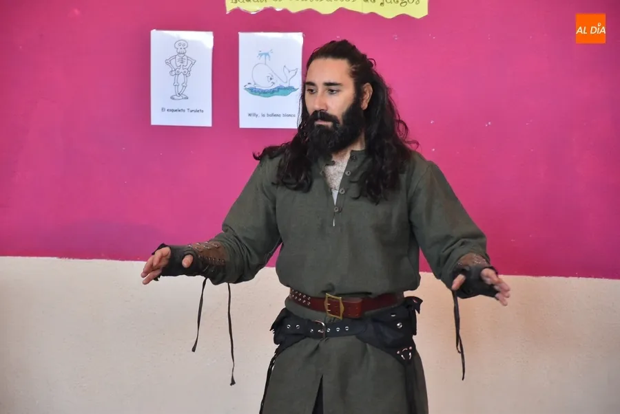 Foto 7 - Ferr&aacute;n Pacheco completa sus &lsquo;paseos en barca&rsquo; en el Colegio Mir&oacute;briga