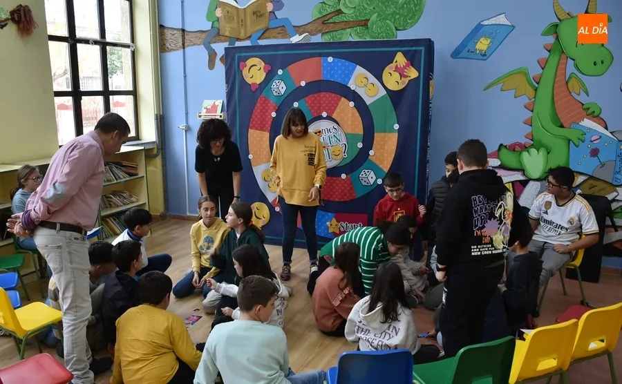 Foto 2 - Los alumnos de 6&ordm; de San Francisco se comprometen por escrito a trabajar por &ldquo;el buen trato&rdquo;