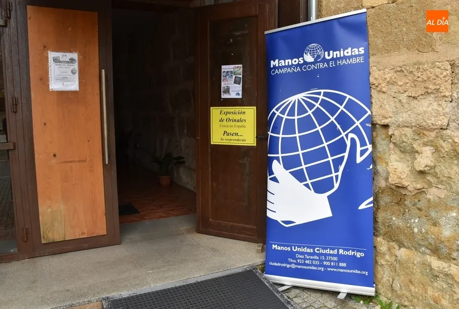 Foto 2 - Abierto en su nueva ubicaci&oacute;n el rastrillo solidario de Manos Unidas