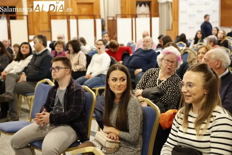 Presentación del calendario Down Salamanca en el Hotel IBB Recoletos Coco. Fotos: David Sañudo.
