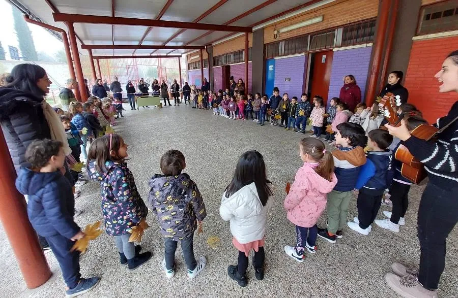 Foto 5 - El Colegio Mir&oacute;briga disfruta de una casta&ntilde;ada de la mano de su AMPA