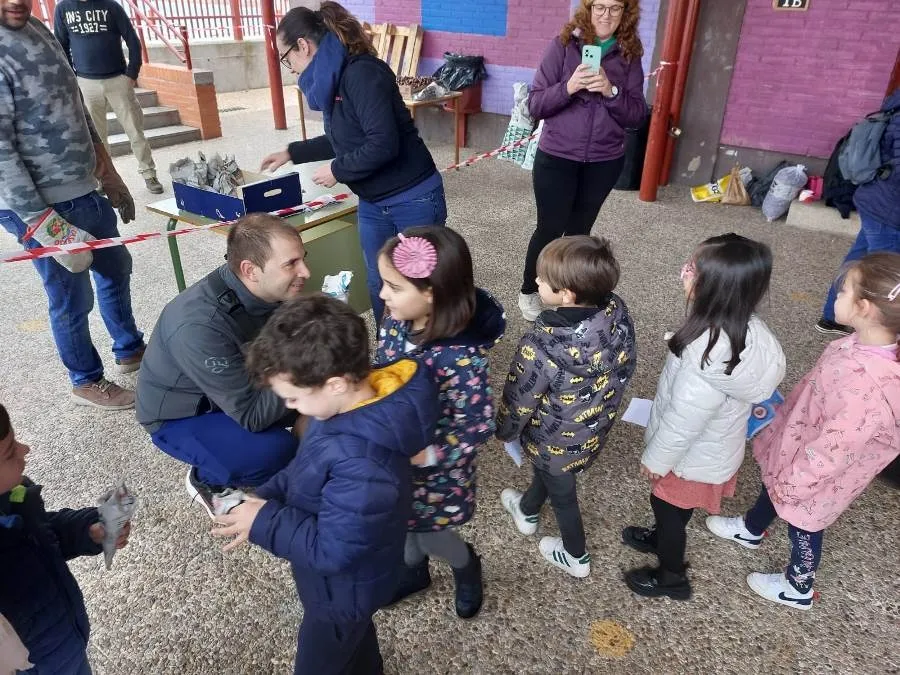 Foto 8 - El Colegio Mir&oacute;briga disfruta de una casta&ntilde;ada de la mano de su AMPA