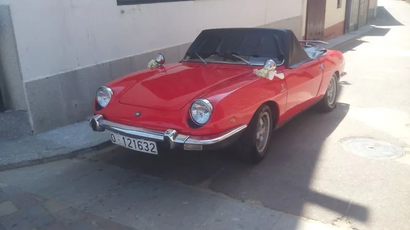 Foto 6 - Locosporel850, los mejores coches cl&aacute;sicos para tu boda