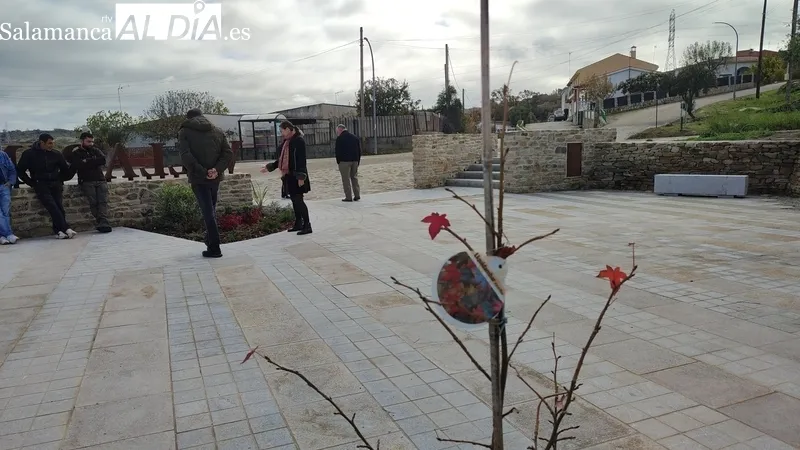 Clausura del taller de empleo de 'Pavimentación y piedra natural' en Villarino de los Aires / CORRAL
