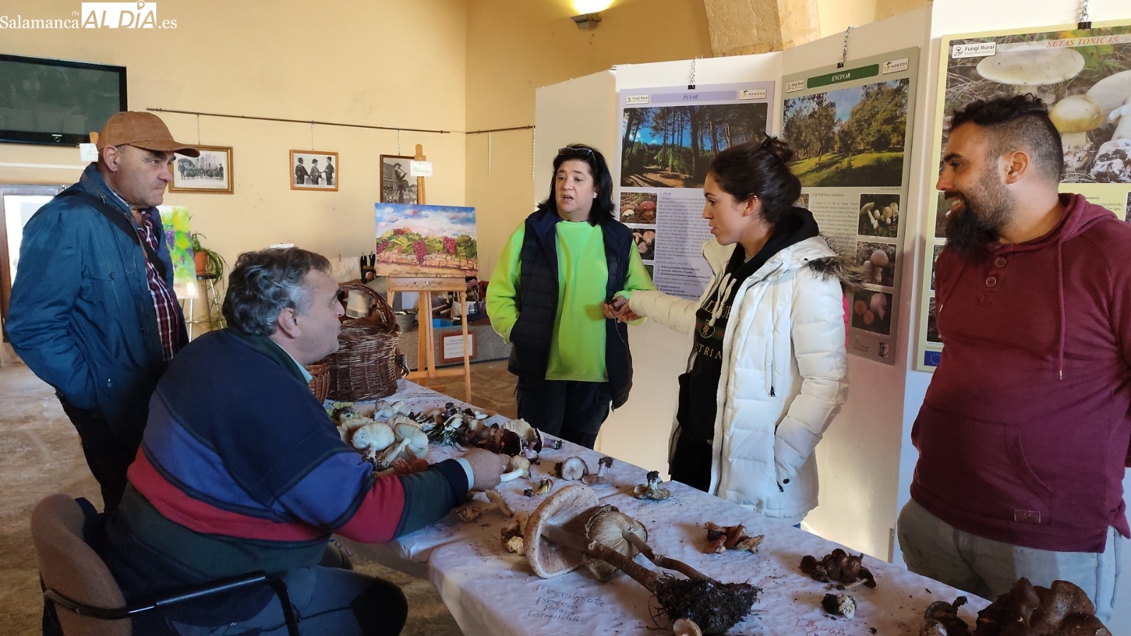 Interesante jornada micológica en Aldeadávila de la Ribera promovida por ADEZOS y que ha contado con la colaboración del Ayuntamiento / CORRAL   