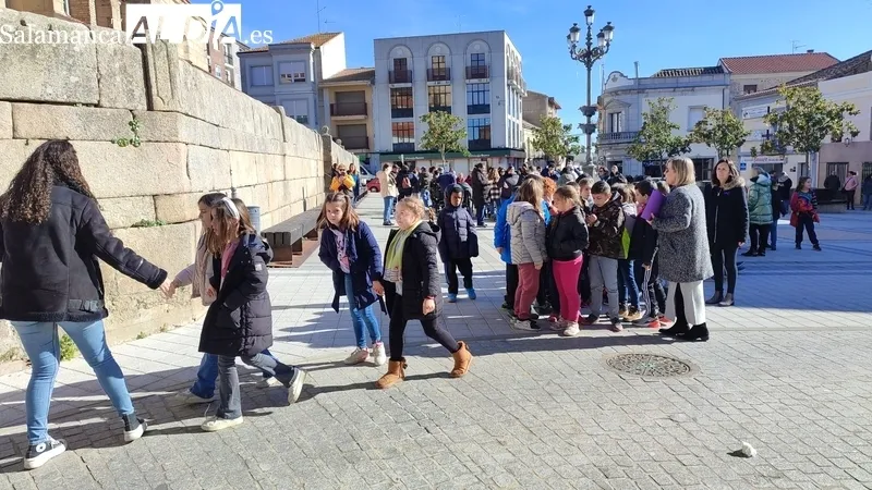 El CEIP Manuel Moreno Blanco y Asprodes dicen 'no' a la violencia de género / CORRAL