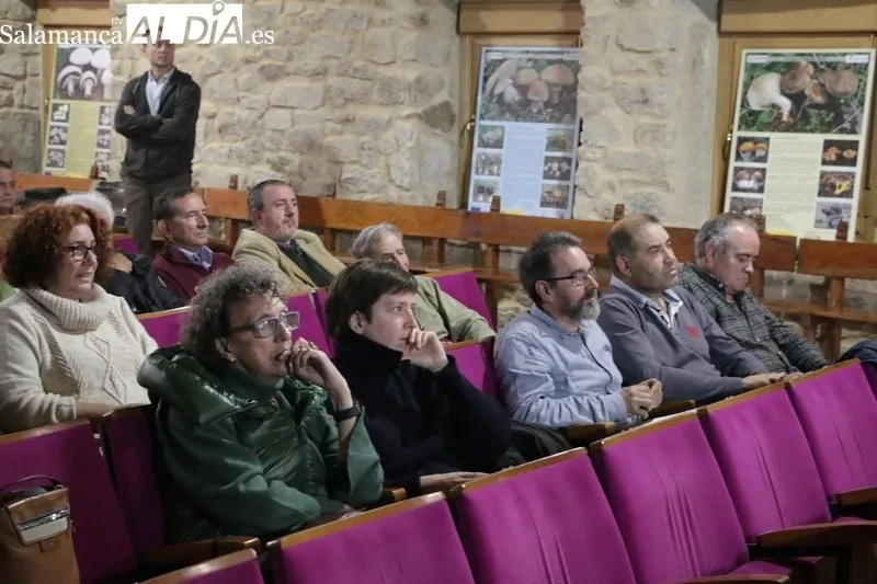 Desarrollo de la jornada técnica 'Dehesas con futuro' en Cipérez / CORRAL