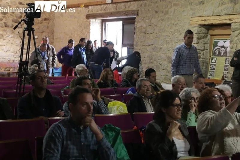 Desarrollo de la jornada técnica 'Dehesas con futuro' en Cipérez / CORRAL