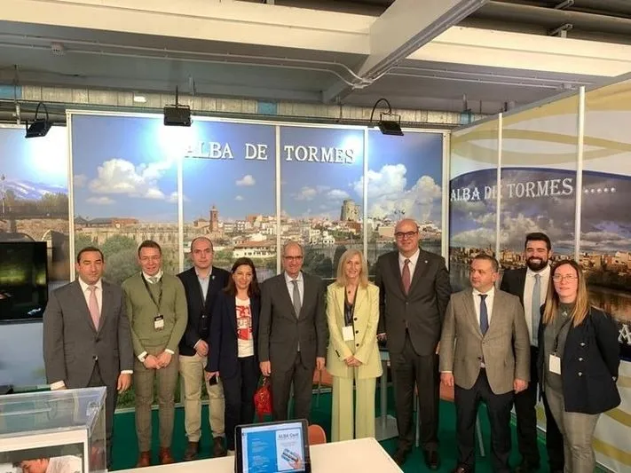 Foto 2 - Alba de Tormes llega a Intur para promocionar el turismo astron&oacute;mico, b&eacute;lico y micol&oacute;gico