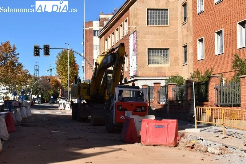 Obras de urbanización de la Carretera de Ledesma. Foto de Vanesa Martins