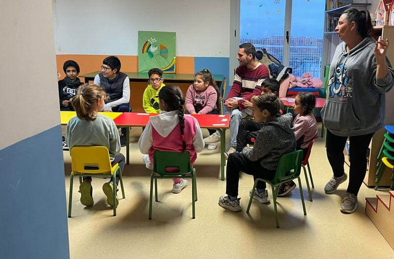 Foto 3 - Un centenar de niños y niñas de seis entidades de Salamanca conmemoran el Día de los Derechos de la Infancia