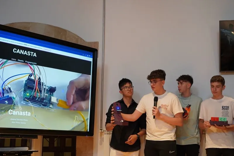 Presentación de los proyectos ganadores de 'Talent Junior' en la edición anterior.