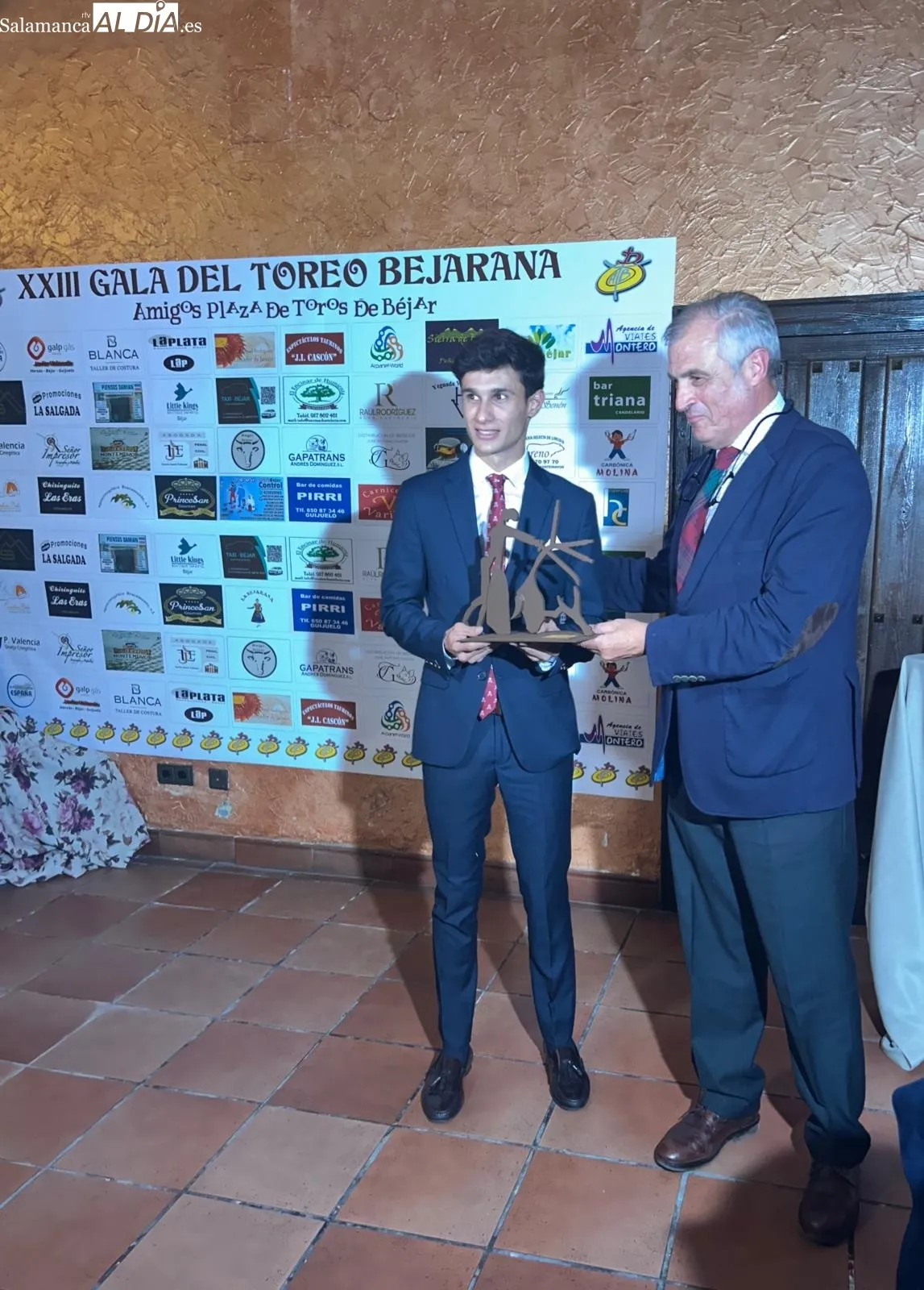 Foto 5 - B&eacute;jar premia a los mejores de la temporada taurina