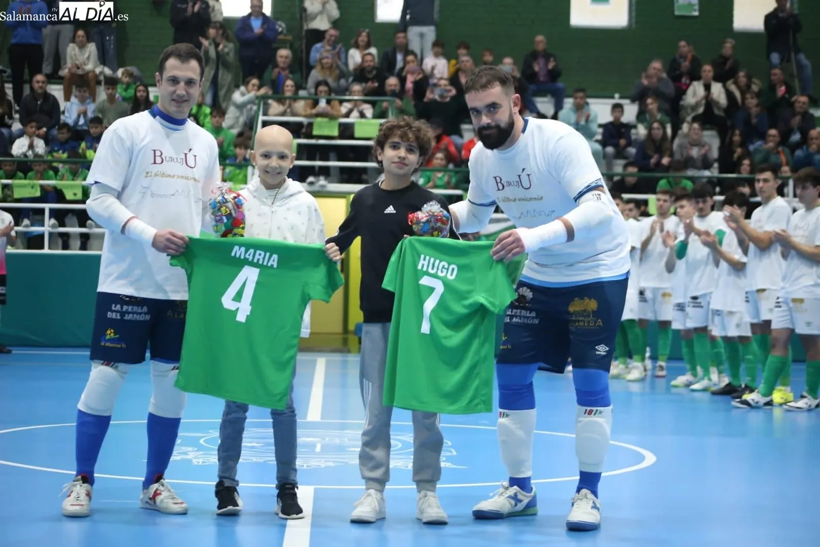 Foto 6 - Hugo y Mar&iacute;a, dos invitados de lujo en el Piensos Dur&aacute;n Albense - Vilalba FS