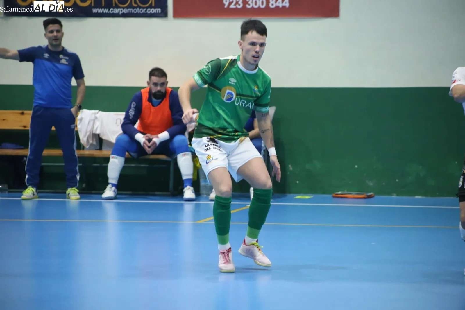 Foto 6 - El Piensos Dur&aacute;n Albense no da opciones al Vilalba FS (7-0)