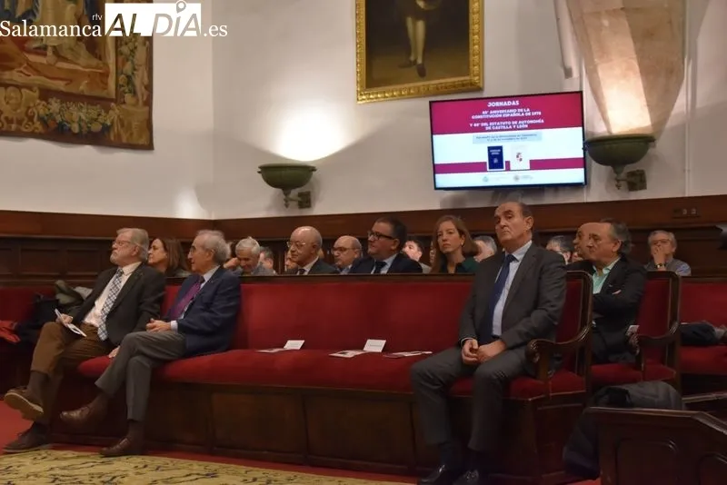 Jornadas '45 aniversario de la Constitución Española de 1978 y 40º del Estatuto de Autonomía de Castilla y León', en el Paraninfo de la USAL. Foto de Vanesa Martins
