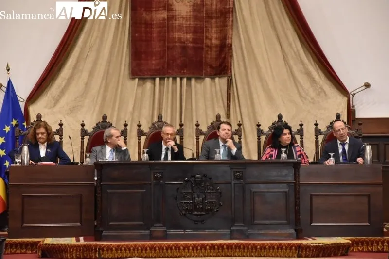Jornadas '45 aniversario de la Constitución Española de 1978 y 40º del Estatuto de Autonomía de Castilla y León', en el Paraninfo de la USAL. Foto de Vanesa Martins