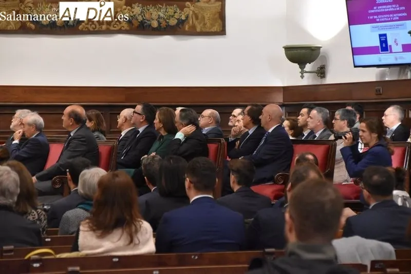Jornadas '45 aniversario de la Constitución Española de 1978 y 40º del Estatuto de Autonomía de Castilla y León', en el Paraninfo de la USAL. Foto de Vanesa Martins
