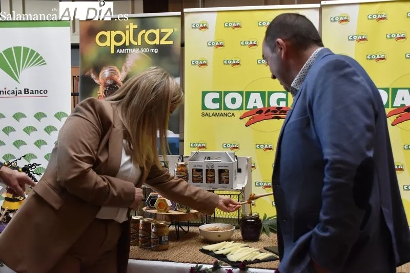 Apicultores salmantinos se reúnen en Salamanca en las XXV Jornadas Apícolas  | FOTOS: Vanesa Martins 
