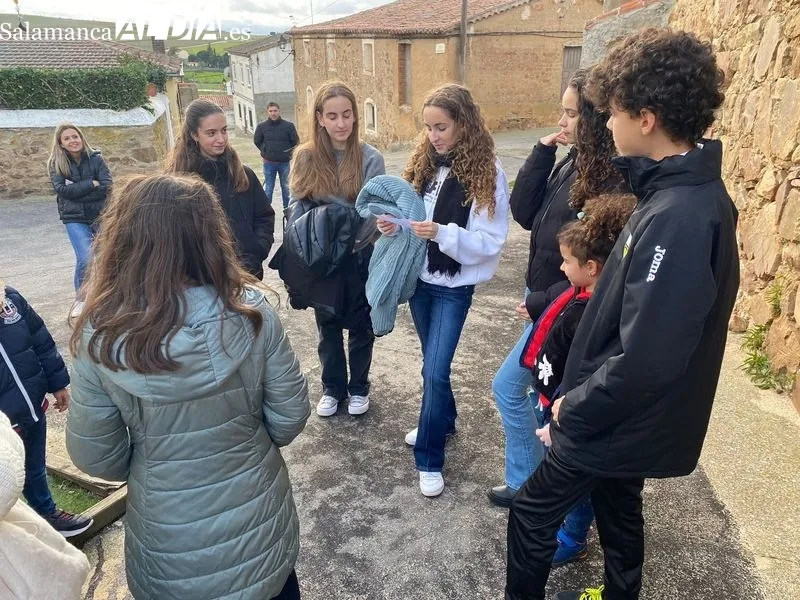 Foto 4 - &lsquo;La Caraba&rsquo; dinamiza Galinduste con su Festival de Oto&ntilde;o