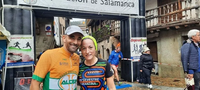 Carrera Popular de la Ruta de los Lagares Rupestres, en San Esteban de la Sierra. Foto de Orycronsport