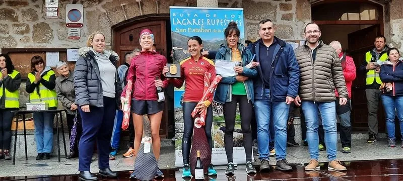 Carrera Popular de la Ruta de los Lagares Rupestres, en San Esteban de la Sierra. Foto de Orycronsport