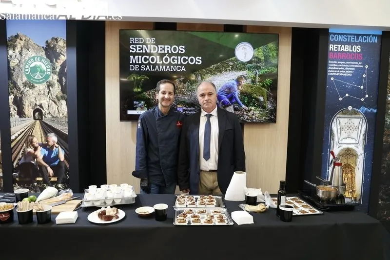 Taller gastronómico con setas en Intur de la mano de David Monaguillo. Foto David Sañudo
