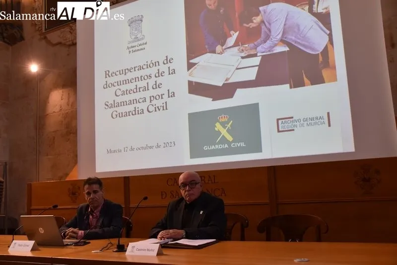 Pergaminos de la Edad Media que regresan a la Catedral de Salamanca. Foto de Vanesa Martins