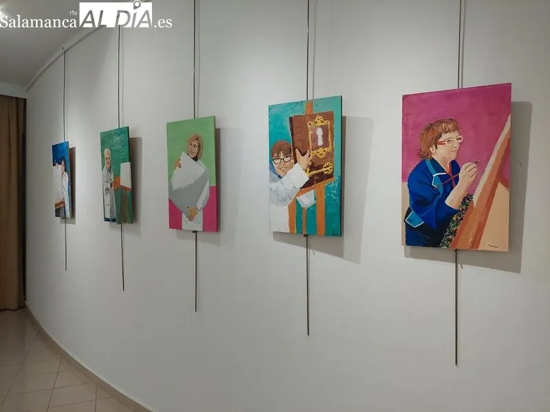Inauguración de la exposición ‘Taller de artes plásticas y visuales’ de la Fundación Aviva en el Espacio Joven. Fotos: Berta Joven
