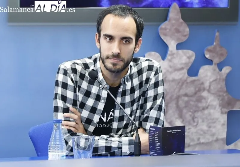 Presentación en la Sala de la Palabra del montaje de la compañía salmantina Lunática Producciones ‘Ío’, que se estrenará en la Sala B del Caem. Foto de David Sañudo