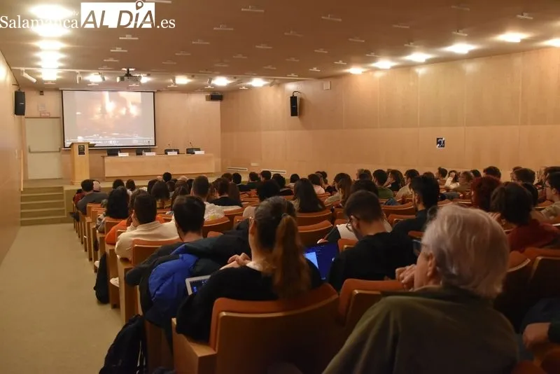 Clase magistral en Salamanca con  los jueces que condenaron a las juntas militares de la dictadura argentina. Foto de Vanesa Martins