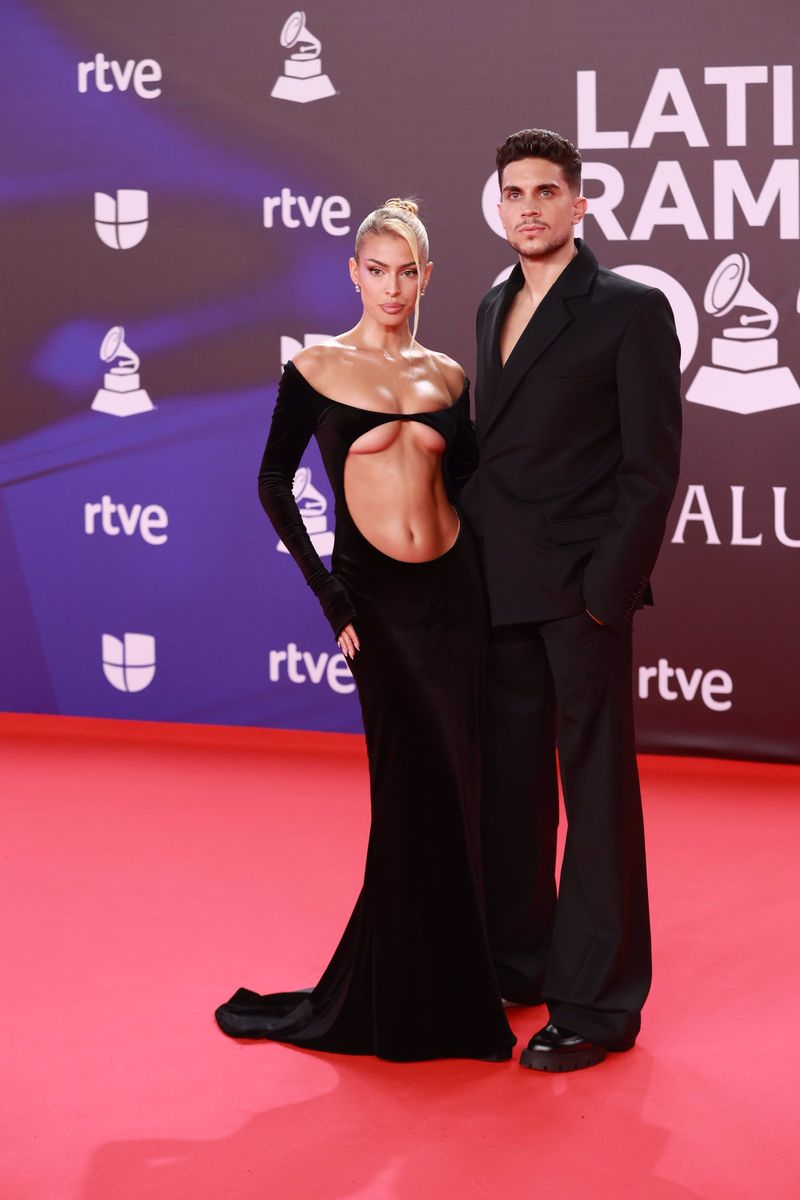 Jessica Goicoechea y Marc Bartra en la alfombra roja de los Latin Grammy 2023 - ROCÍO RUZ / EUROPA PRESS