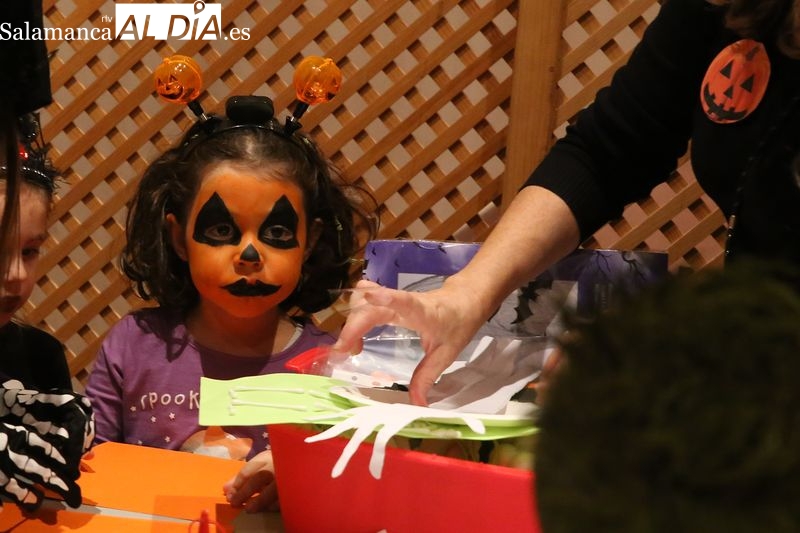 Pintacaras y talleres creativos por Halloween en Alba de Tormes