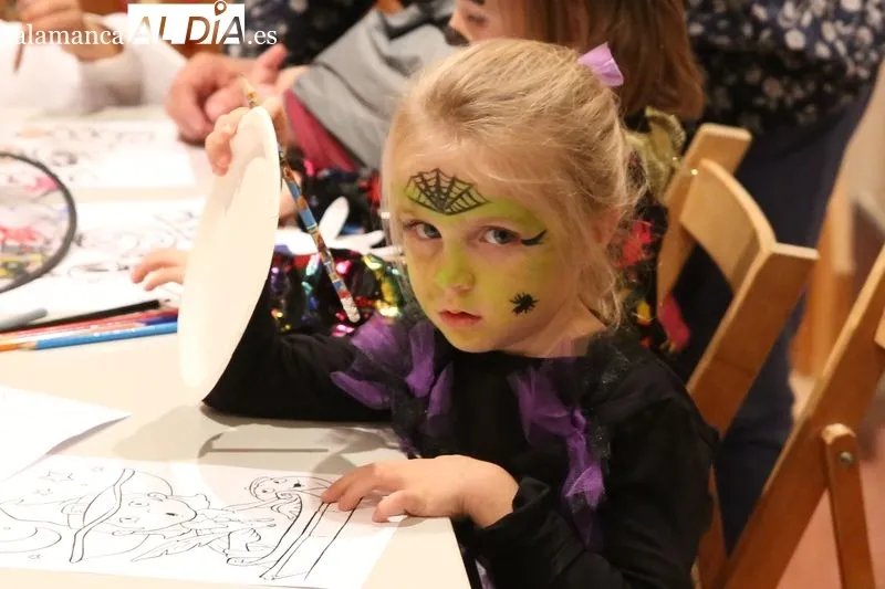 Foto 20 - Pintacaras y talleres creativos por Halloween en Alba de Tormes