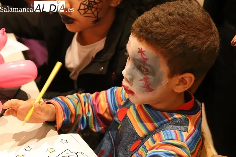 Foto 19 - Pintacaras y talleres creativos por Halloween en Alba de Tormes