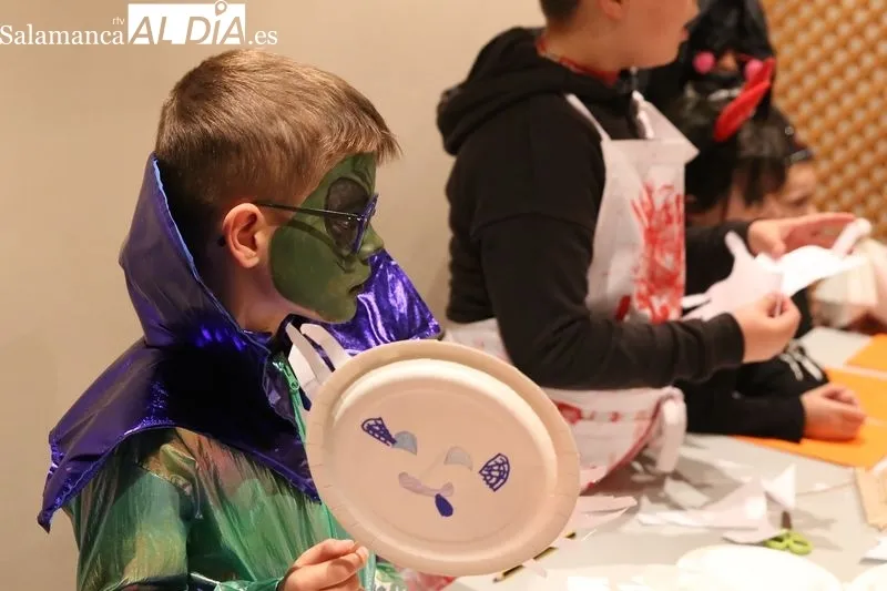 Foto 14 - Pintacaras y talleres creativos por Halloween en Alba de Tormes